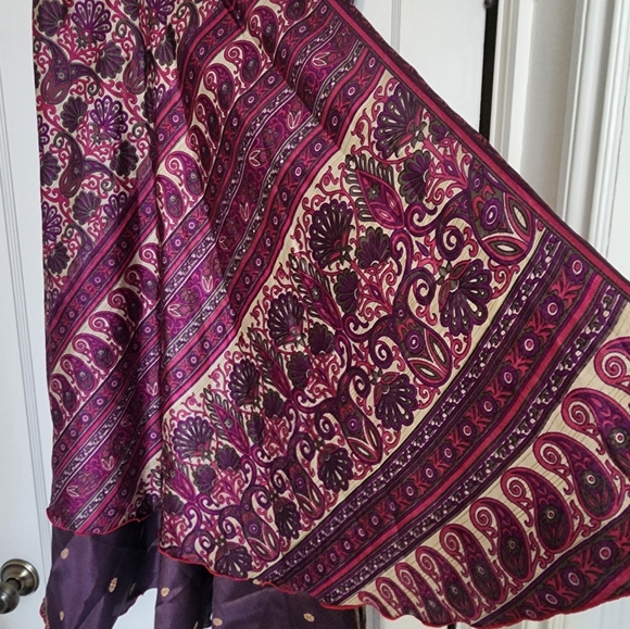 NWT Wevez Reversible Wrap skirt - Picture 3 of 6